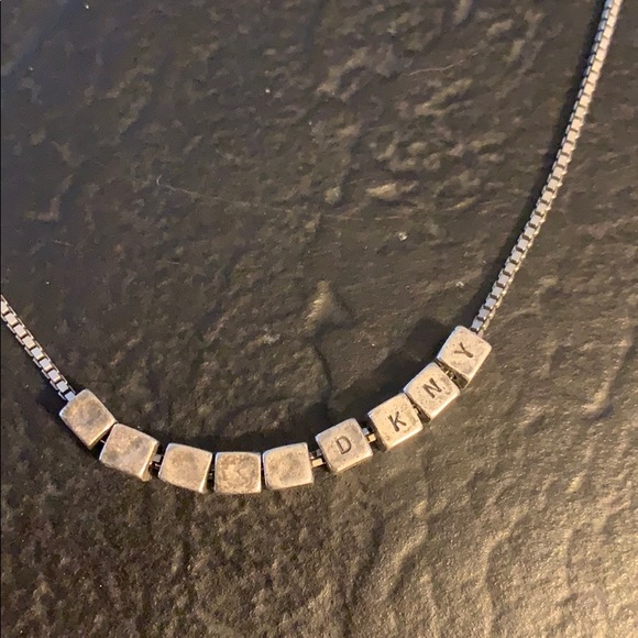 DKNY Necklace - Picture 2 of 4